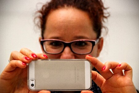 I-phone phone glasses photo
