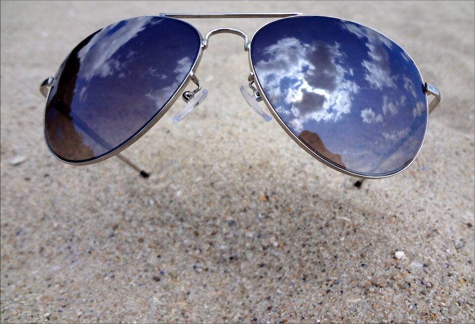 Sand reflection