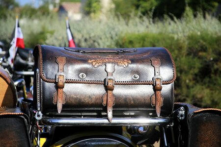 Two wheels pannier leather