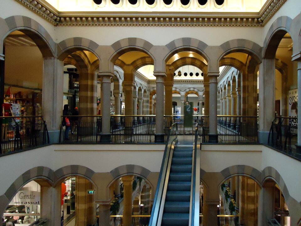 Escalator archways architecture