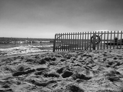 Picket fence black and white lifebelt