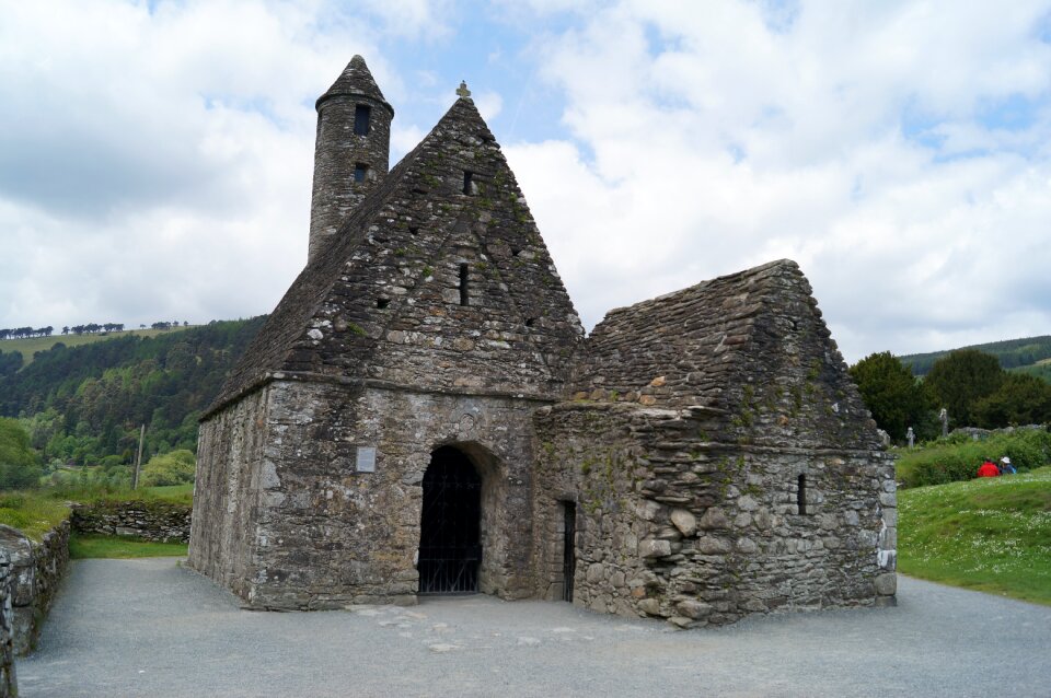 Ireland old architecture