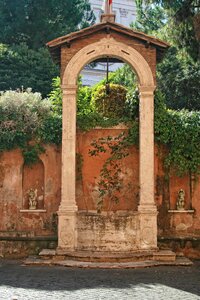 Rome fountain columns