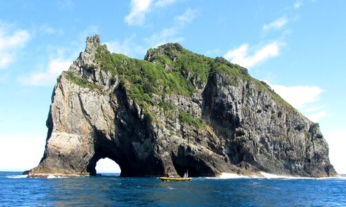 Rock travel hole in the rock