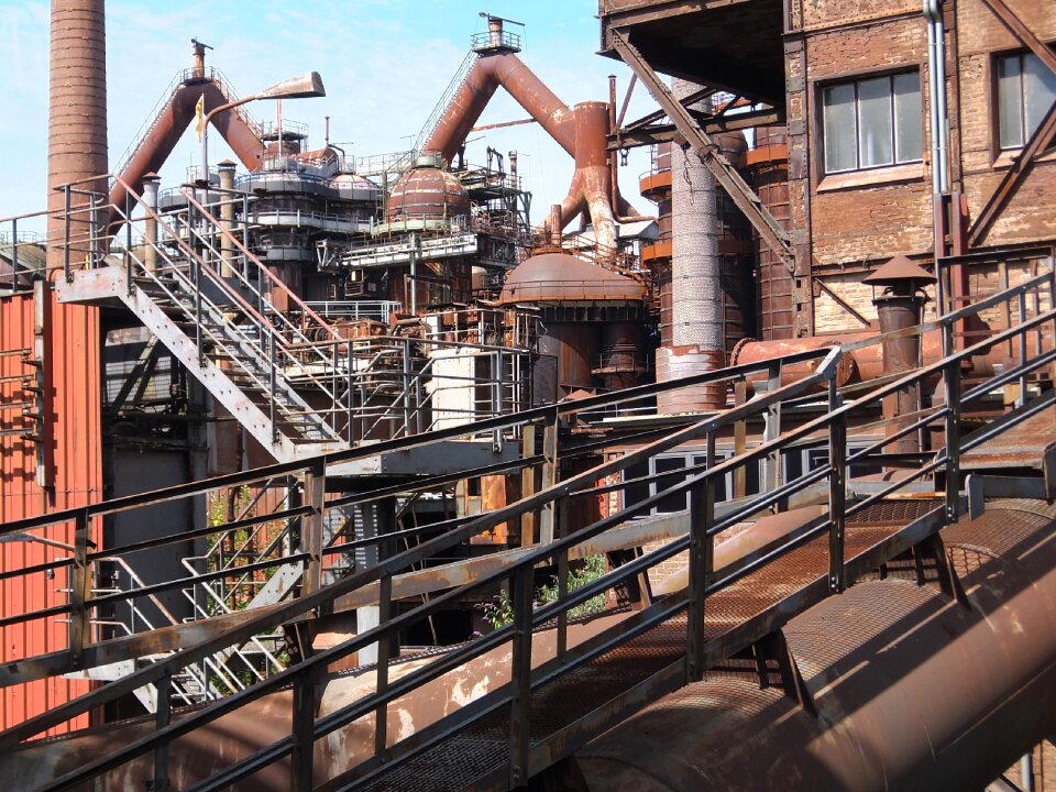 Steel weathered construction