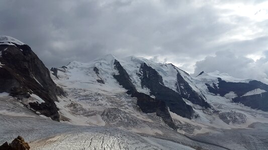 Graubünden switzerland mountains photo