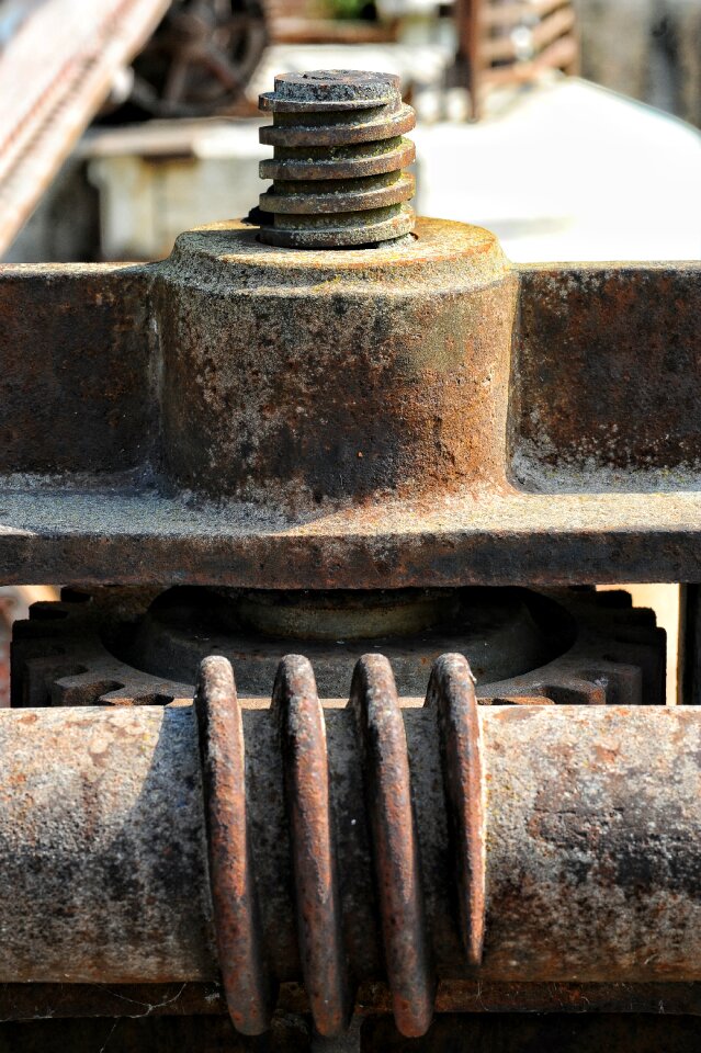 Paint gears color