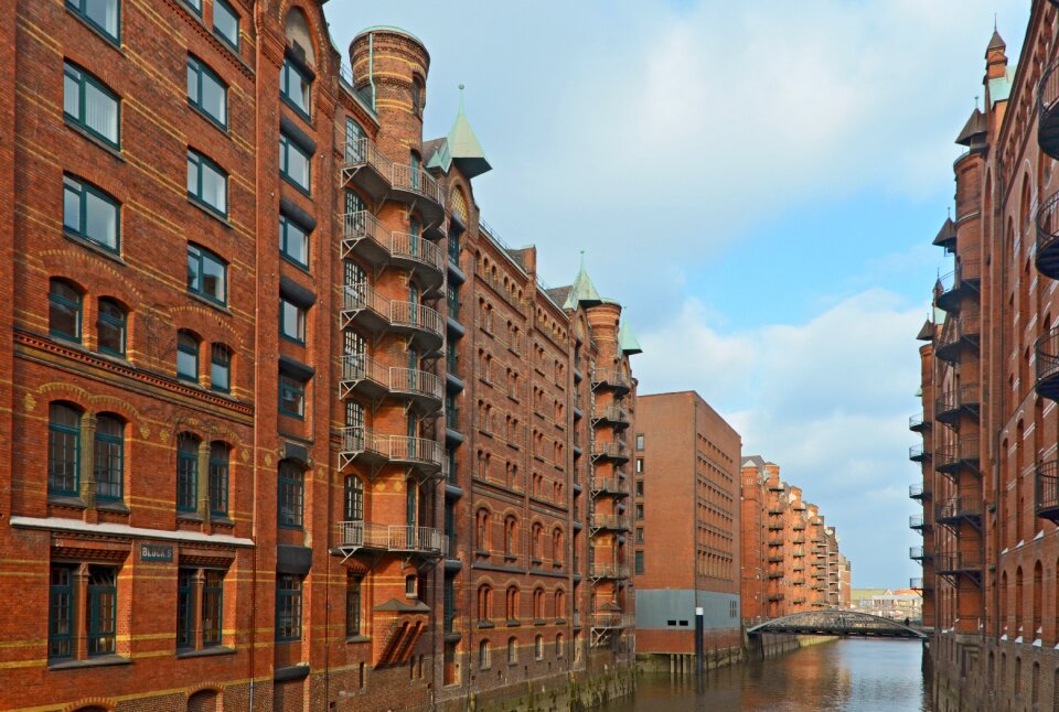 Building old speicherstadt houses