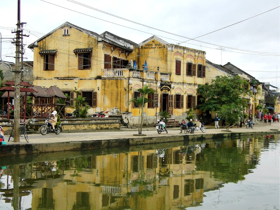 Viet nam hoi river photo