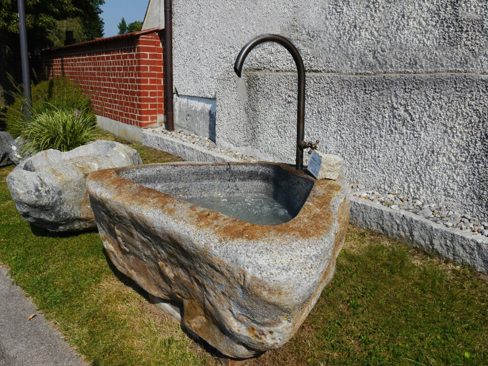 Stone formation water garden