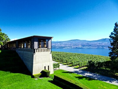 Cafe kelowna canada