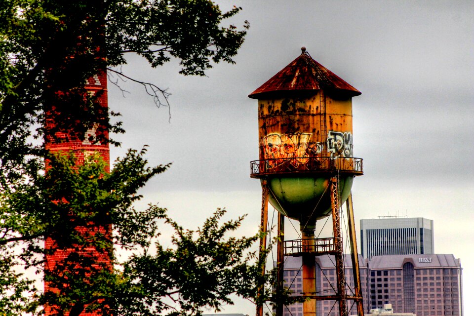 Skyline graffiti rust