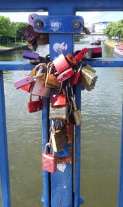City bridge padlock