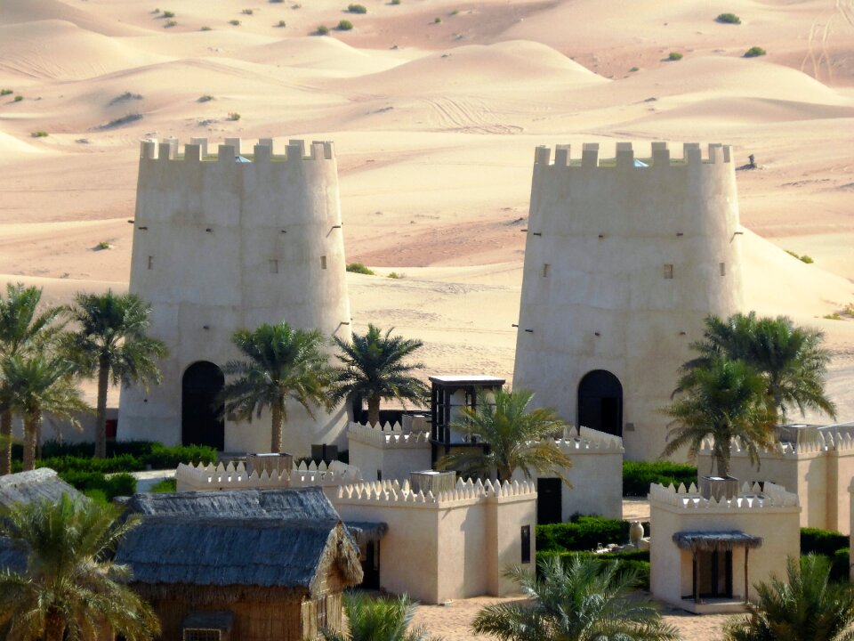 Oasis fort emirates