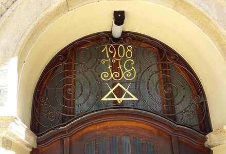 Masonic freemasons door