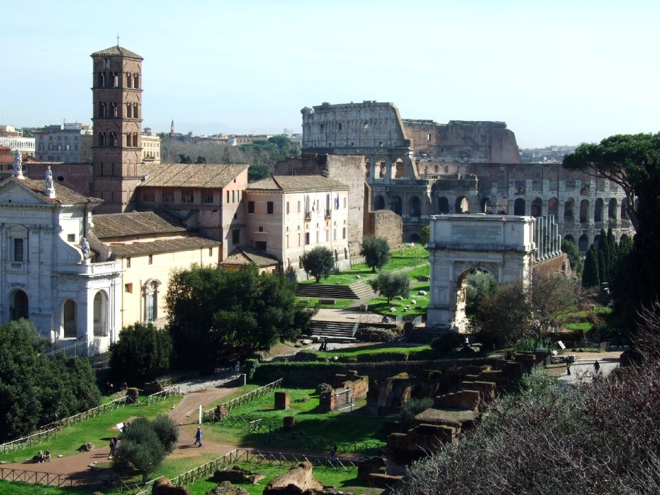 Tourism triumphal gate