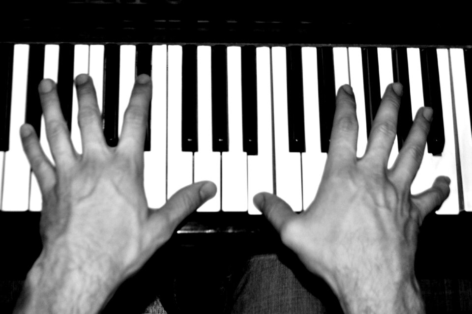Music instruments hands