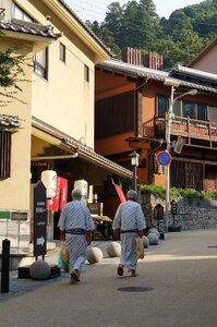 Street hot springs walk