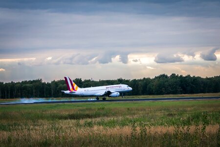 Landing runway airbus photo