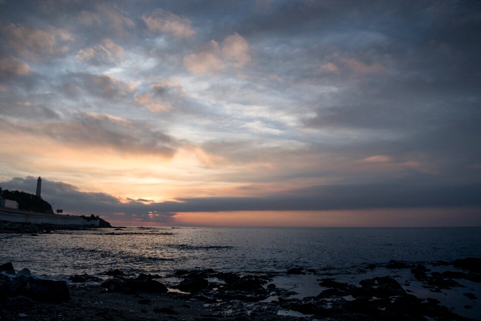 Lighthouse horizon sea photo