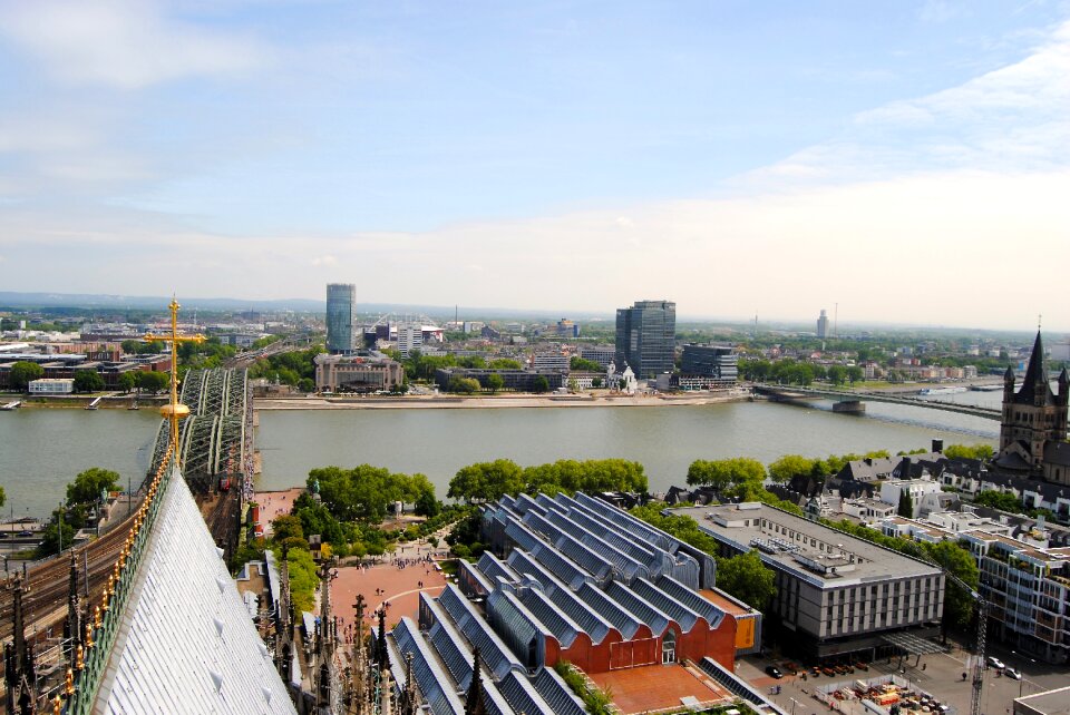Triangle tower rhine roofs