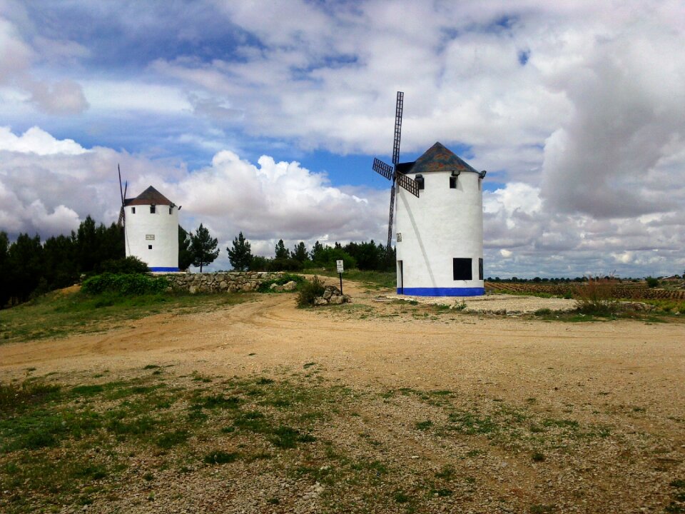 Don quixote stain windmill