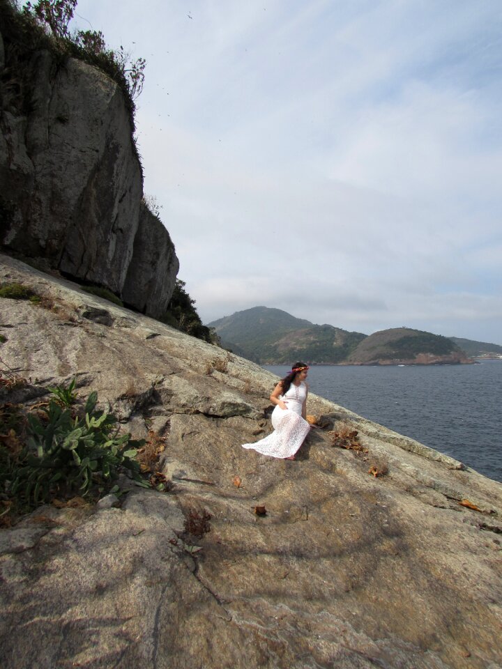 Woman pregnancy white dress