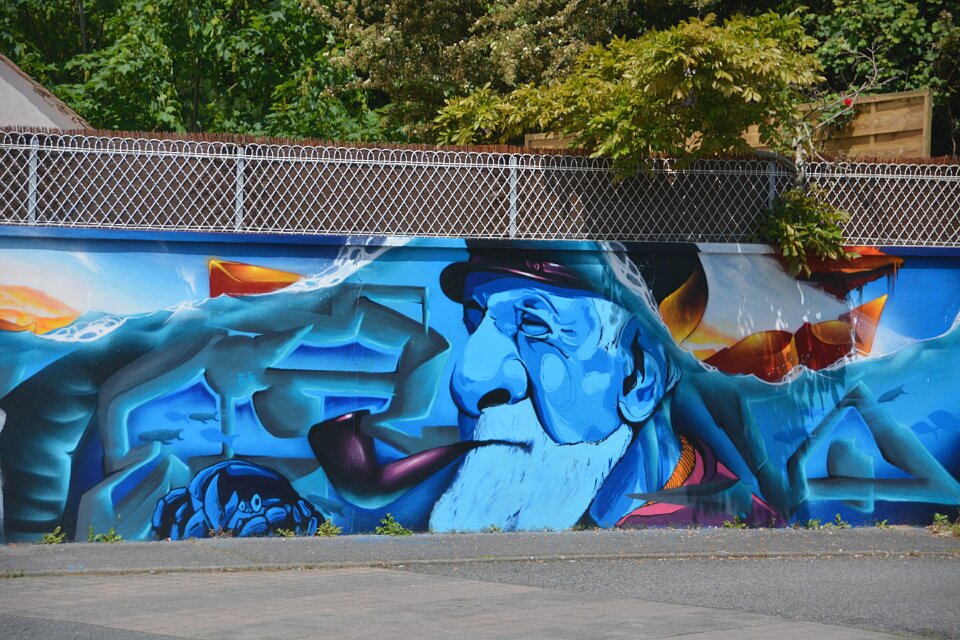Wall painting decoration city