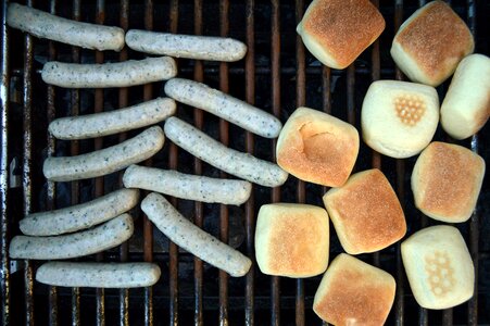 Bratwurst grill sausage roll