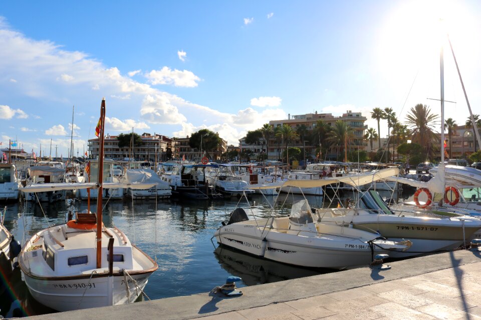 Marina boat vacations