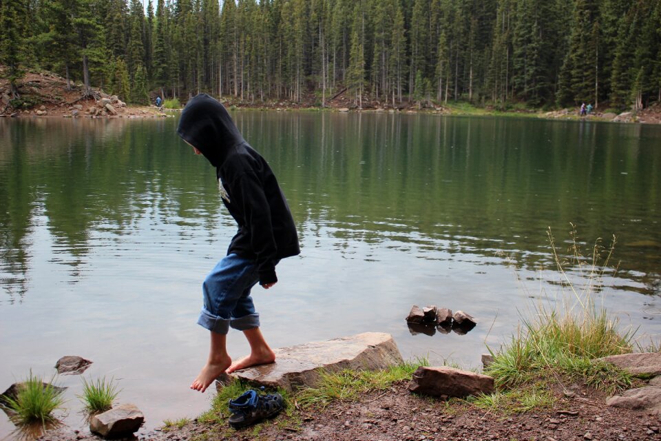Barefoot mountains evergreen