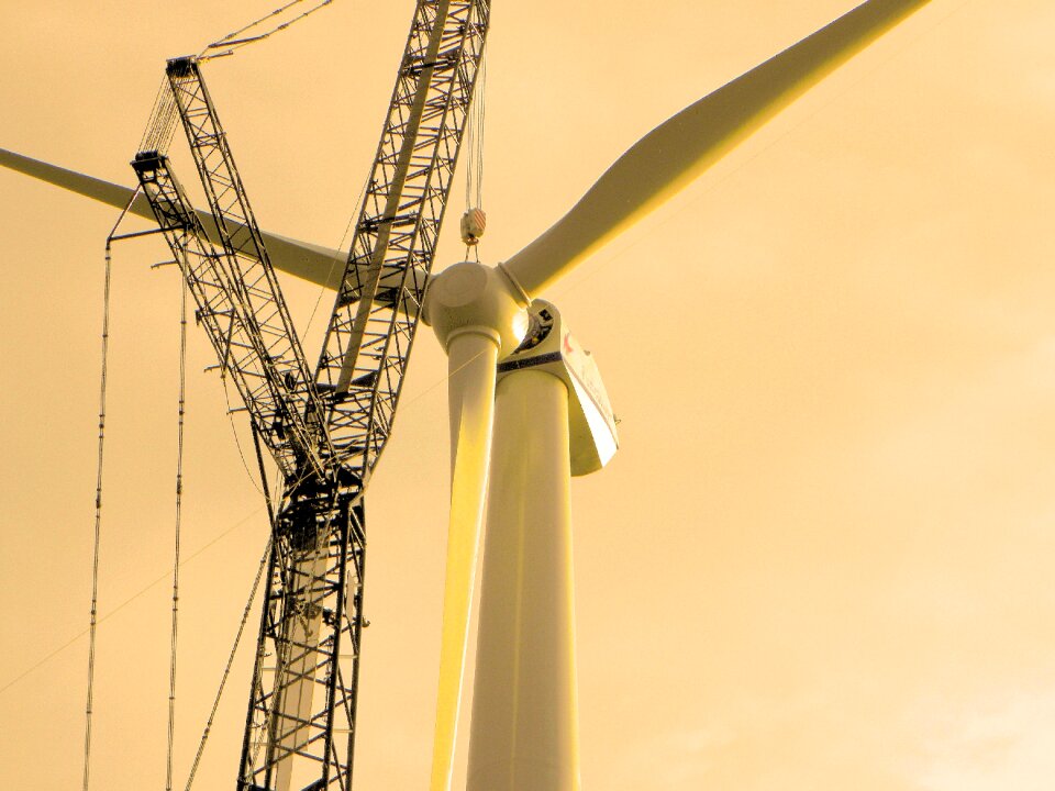 Green energy res ecology