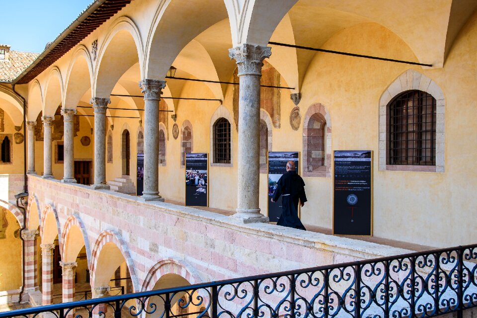 Asiz square monastery