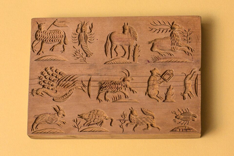 Baking dish christmas cookies wood form