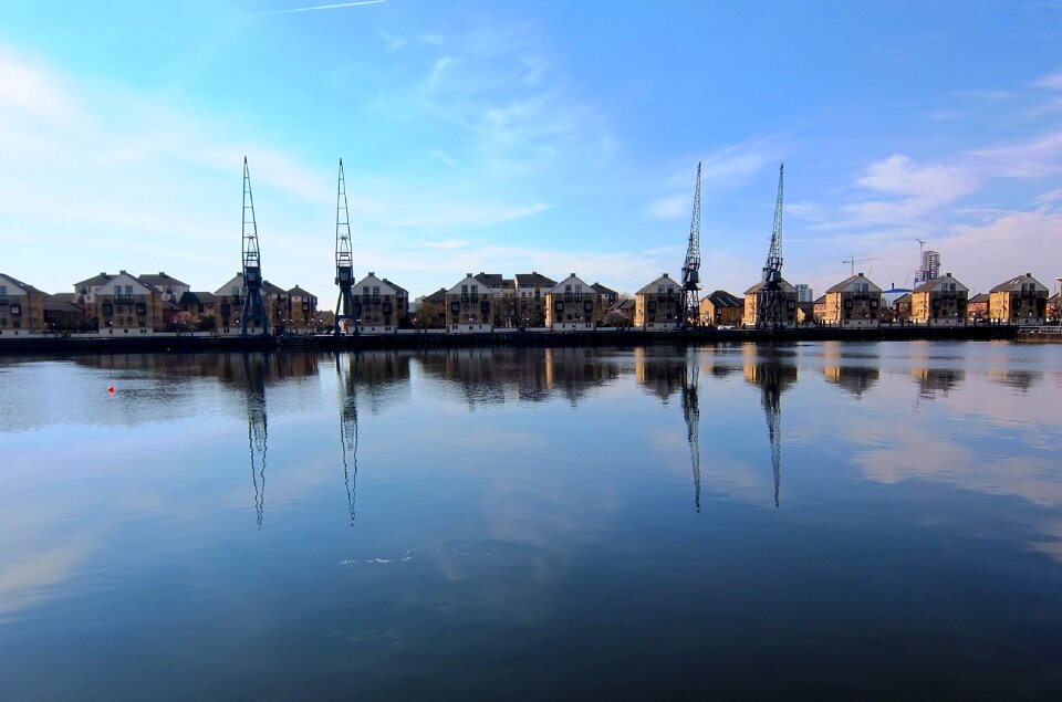 United kingdom crane harbour cranes