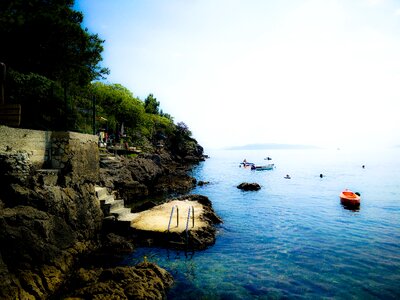 Swim boats salt water