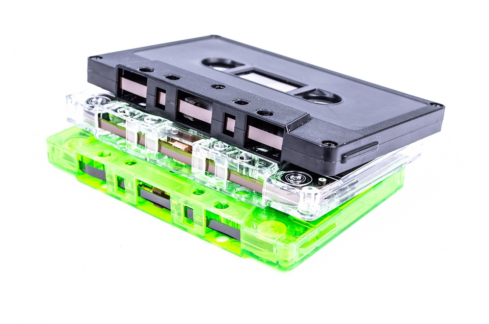 Cassette communication concert