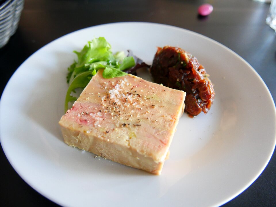 Flat plate restaurant