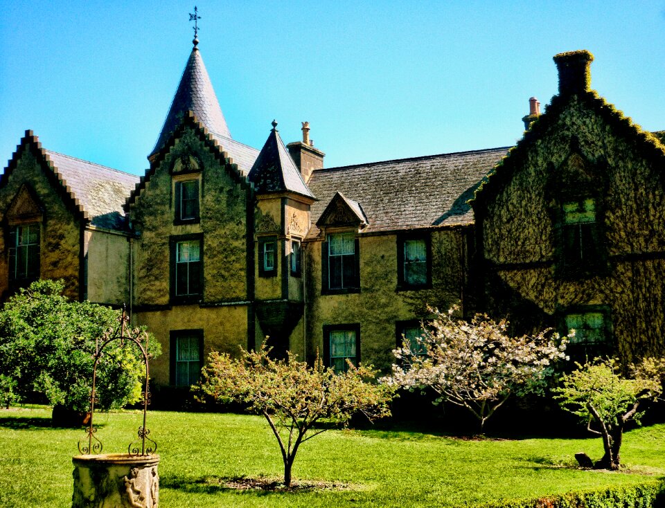 Building historical architecture