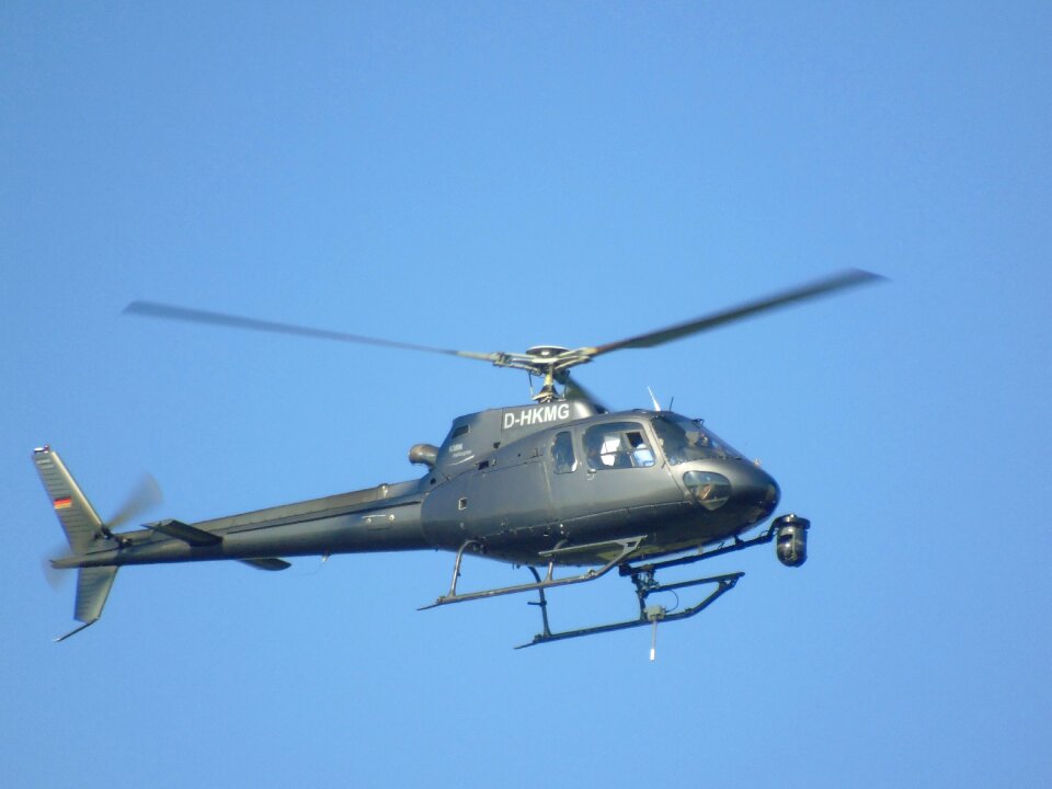Film about meeting helicopter transmission