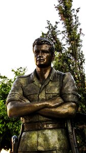 Sculpture monument eoka