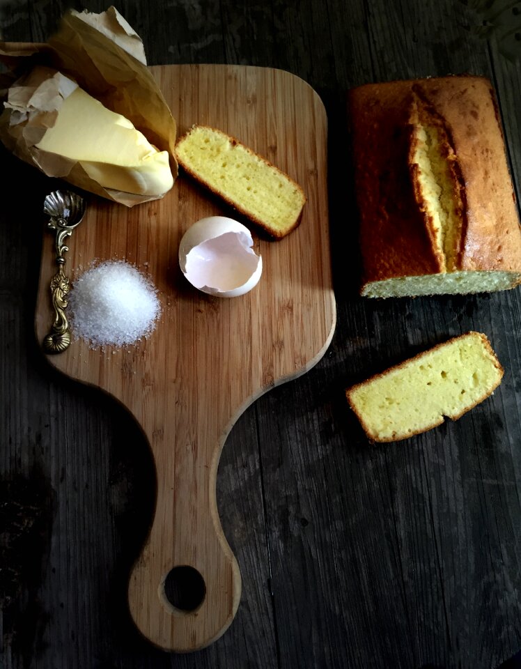 Butter pound cake baking food