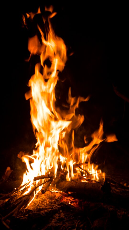 Coals tourism flame