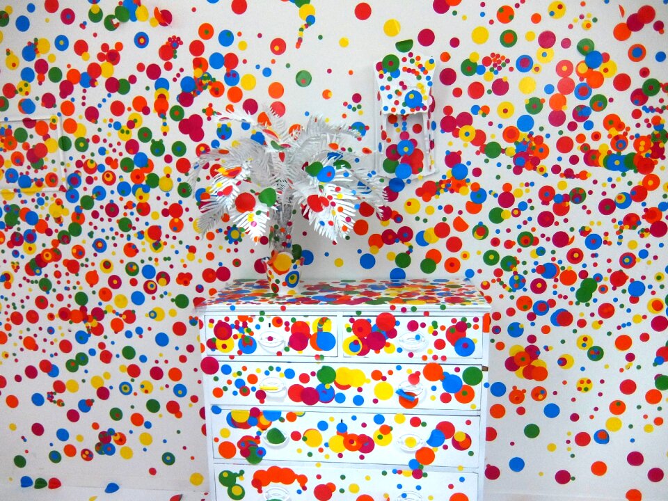 Three-dimensionality color kunsthalle