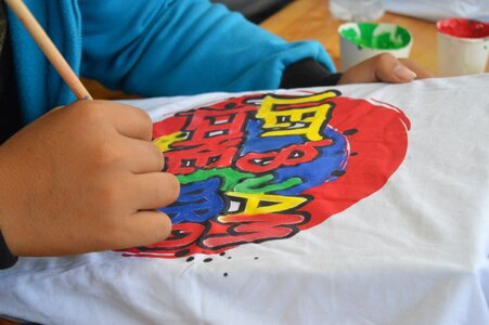 Logo lettering paint