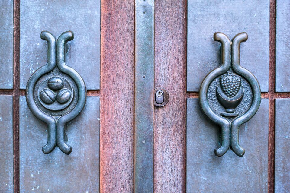 Portal church portal door lock
