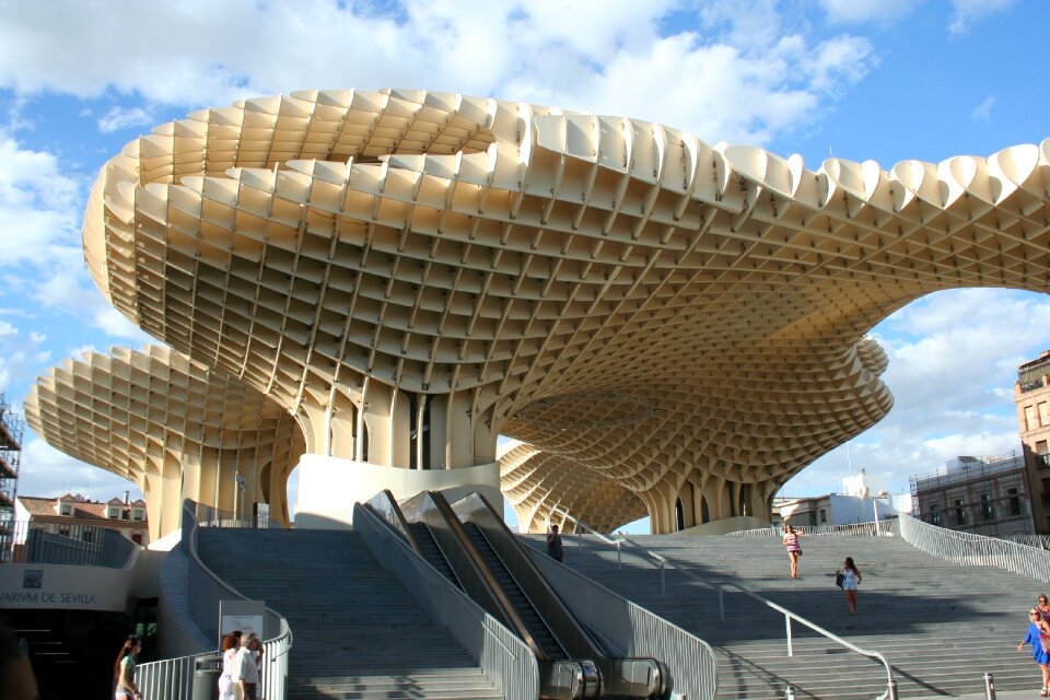 Spain metropol parasol by jürgen mayer-hermann