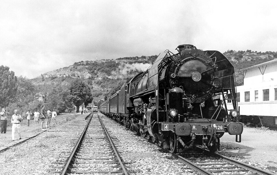 Steam railway former