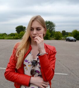 View photoshoot woman
