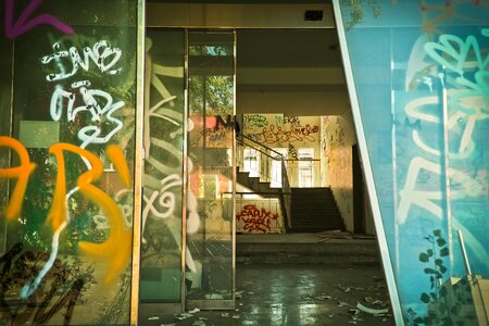 Old lapsed ruin